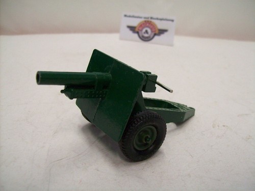 Britains military pouder - military,, 25